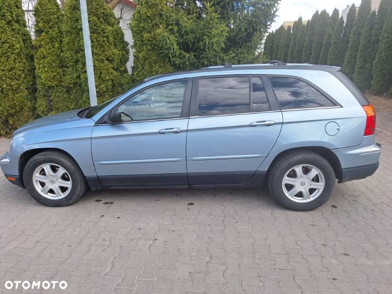 Chrysler Pacifica - 4