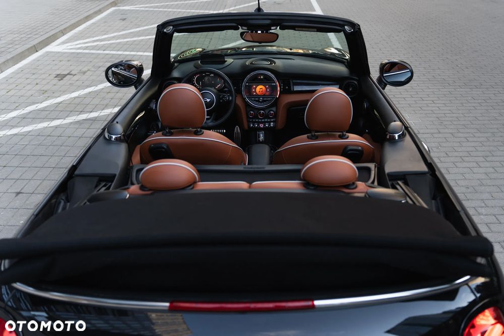 MINI Cooper S Cabrio John Works Trim - 16