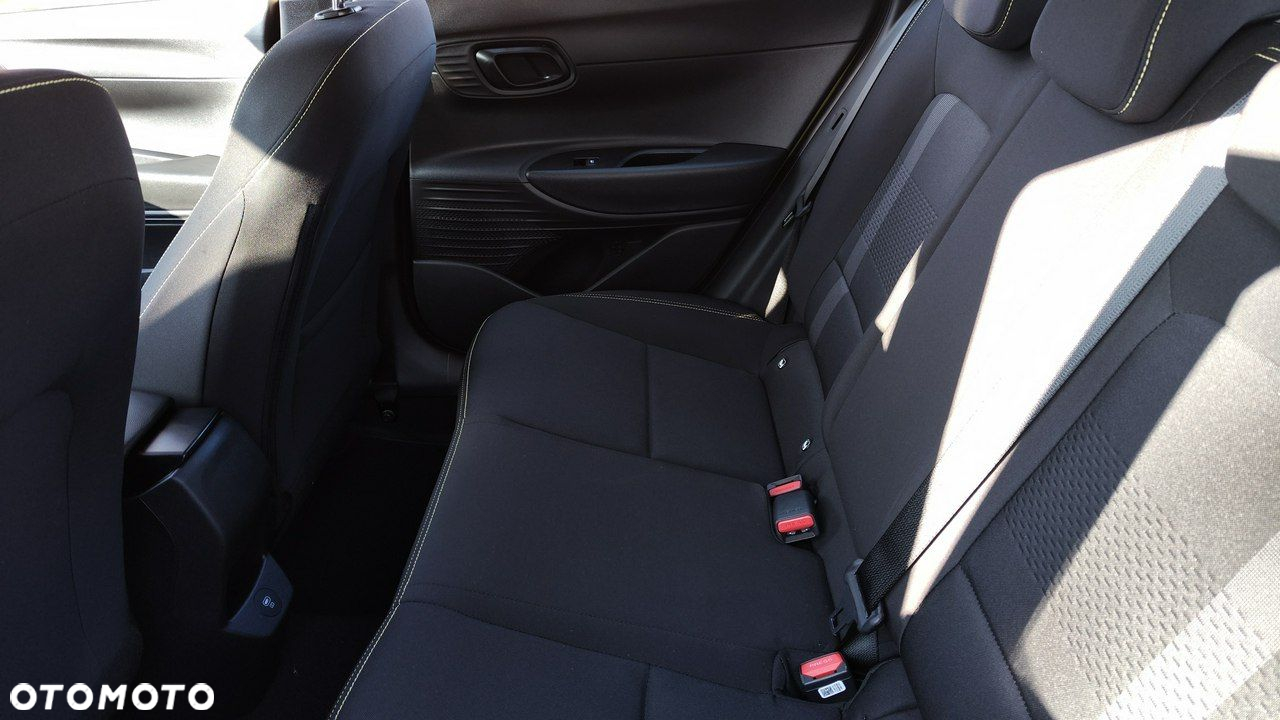 Hyundai i20 - 13