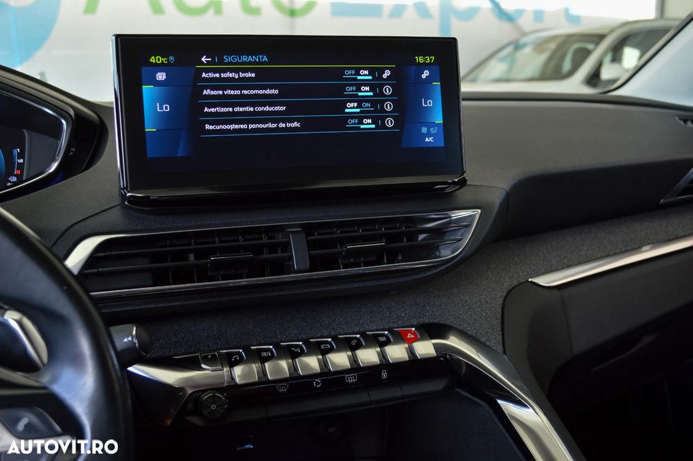 Peugeot 3008 225 e-EAT8 Allure Pack - 27
