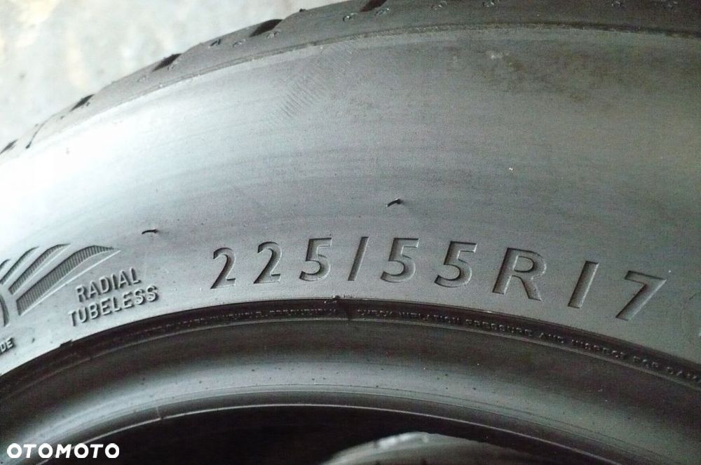 DUNLOP Sport Maxx RT 225/55R17 6,9mm 2016 - 2