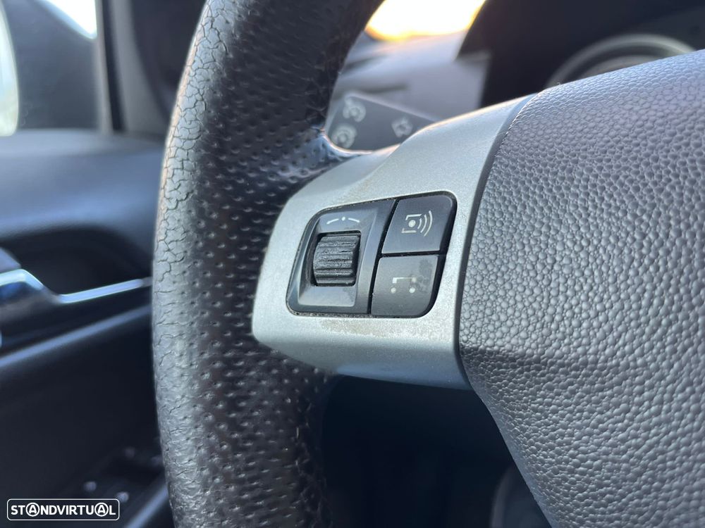 Opel Astra GTC Sport Van - 19