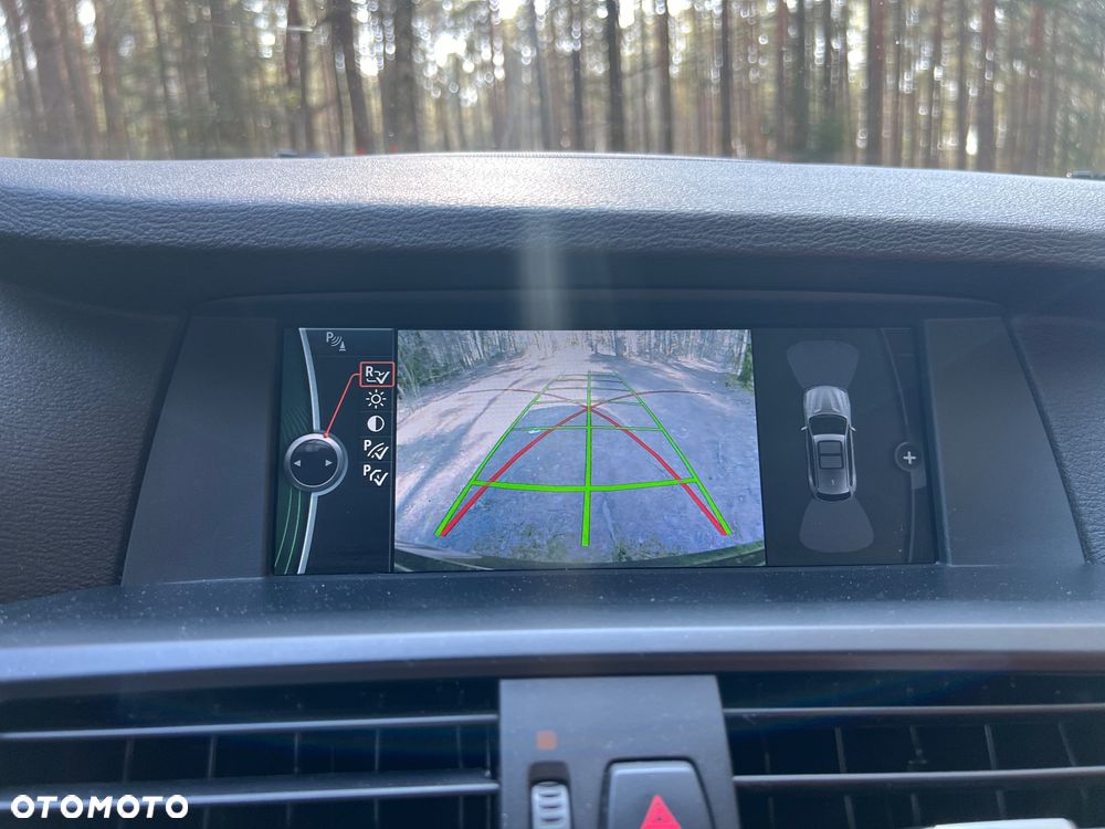 BMW X3 28i xDrive - 22