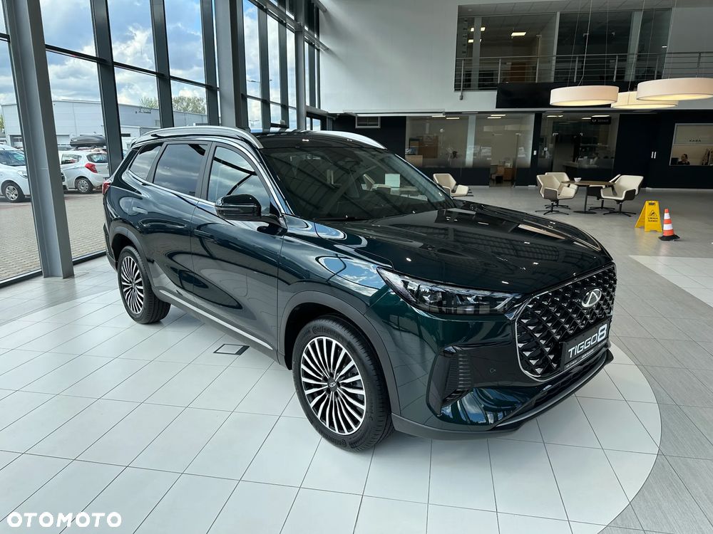 Chery Tiggo 8 1.6 T-GDI Comfort DCT - 8