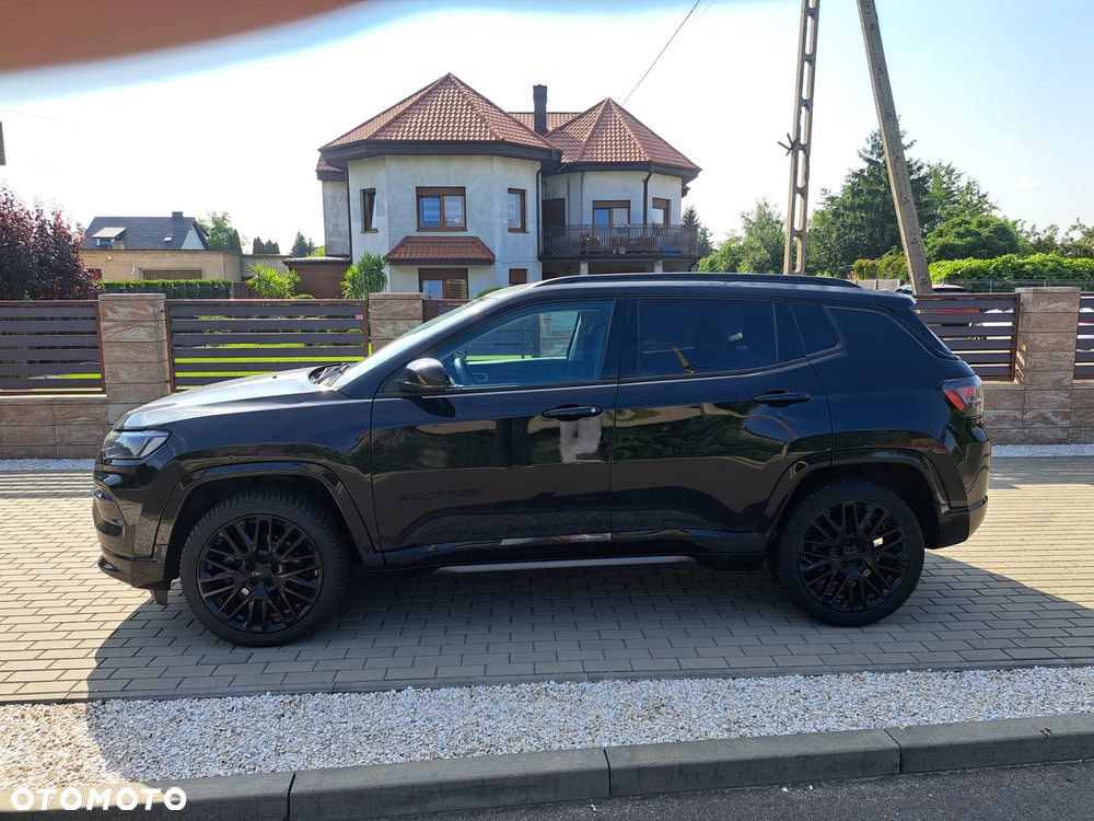 Jeep Compass 1.5 GSE T4 48V e-Hybrid Automatik Night Eagle - 4