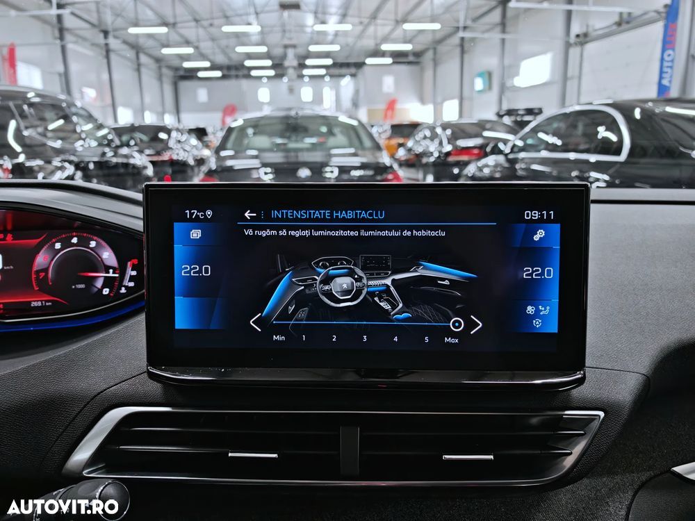 Peugeot 3008 1.2 PureTech 130 EAT8 Allure Pack - 25