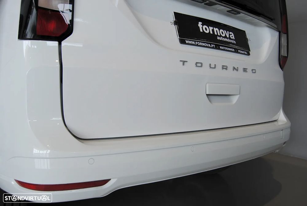 Ford Tourneo Connect 2.0 TDCi Titanium - 15