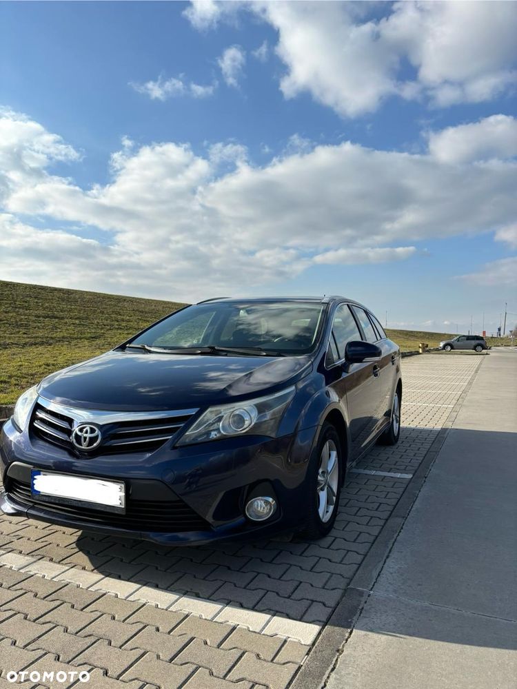 Toyota Avensis 2.0 D-4D Active - 19
