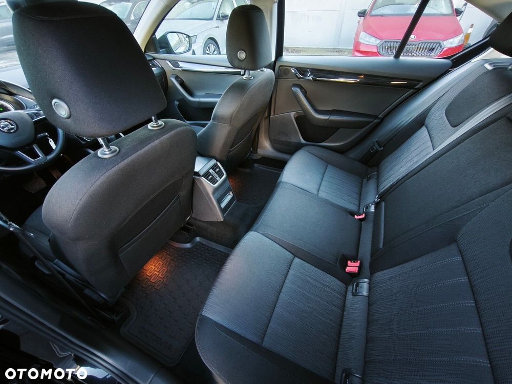 Skoda Octavia 1.5 TSI GPF ACT Style DSG - 18