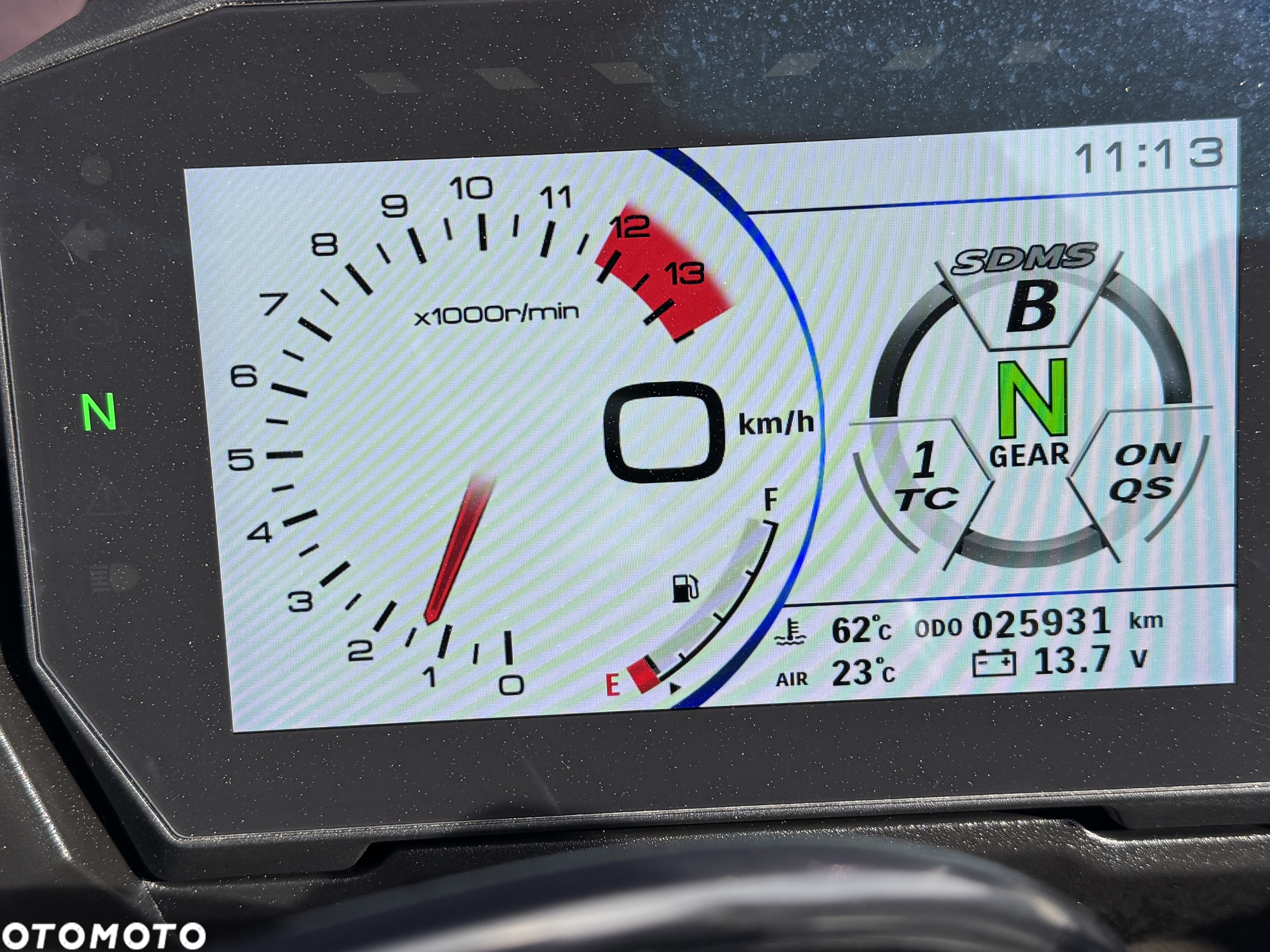 Suzuki GSX - 16
