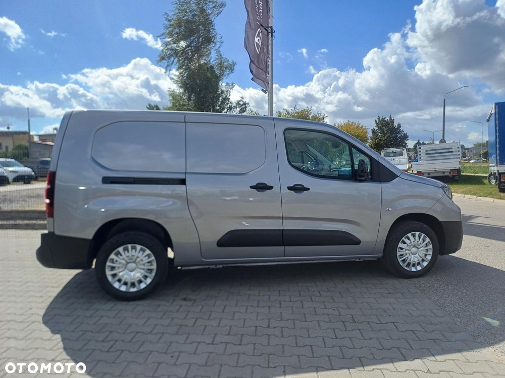 Toyota Proace City - 9