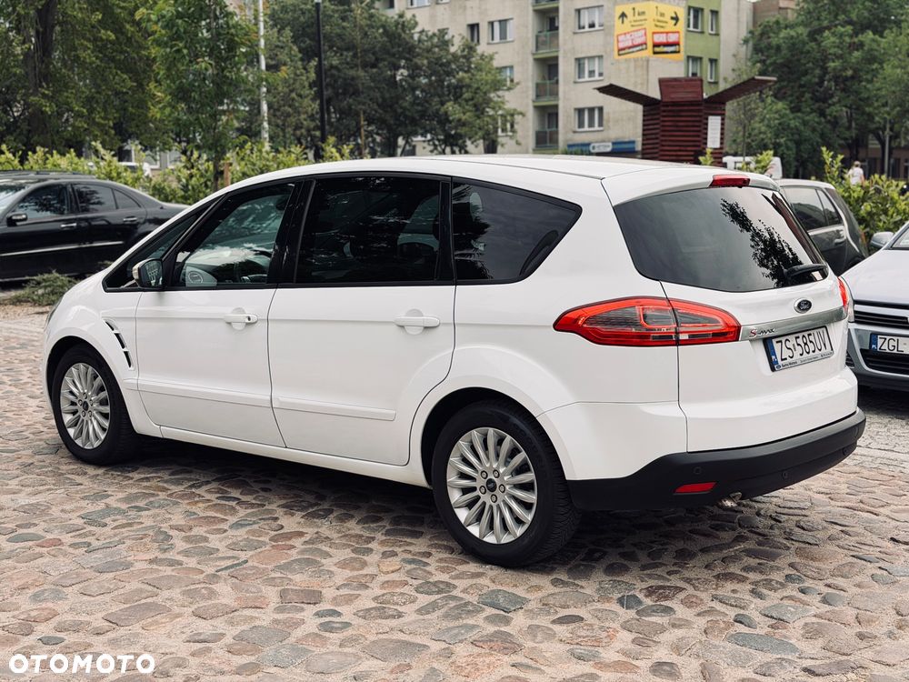 Ford S-Max - 7