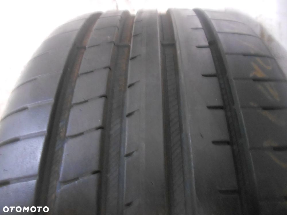 OPONA POJEDYNKA 245/40R18 GOODYEAR EAGLE F1 ASYMMETRIC 5 DOT 0121 7.2MM - 2