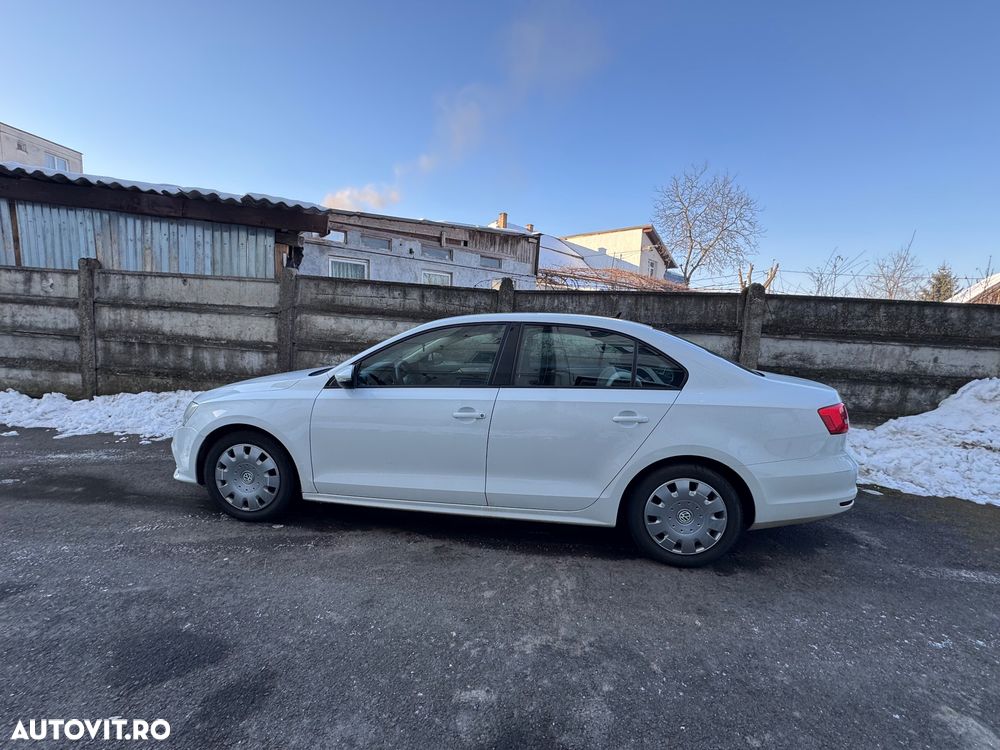 Volkswagen Jetta - 18