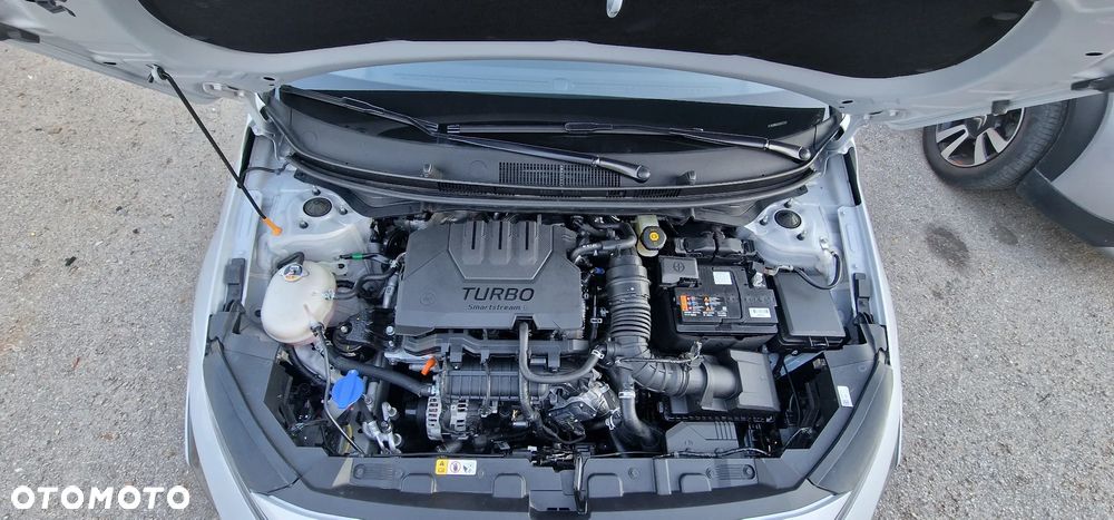 Hyundai Bayon 1.0 T-GDI DCT Trend - 28