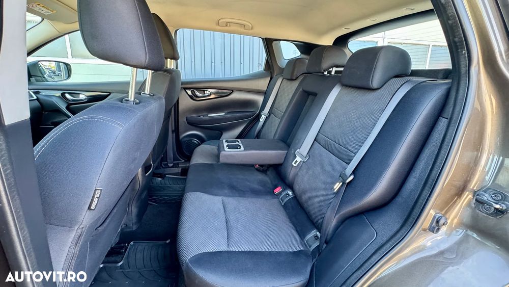 Nissan Qashqai - 15