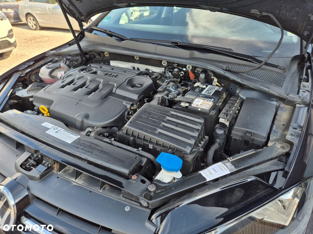 Volkswagen Golf 1.6 TDI (BlueMotion Technology) Comfortline - 41