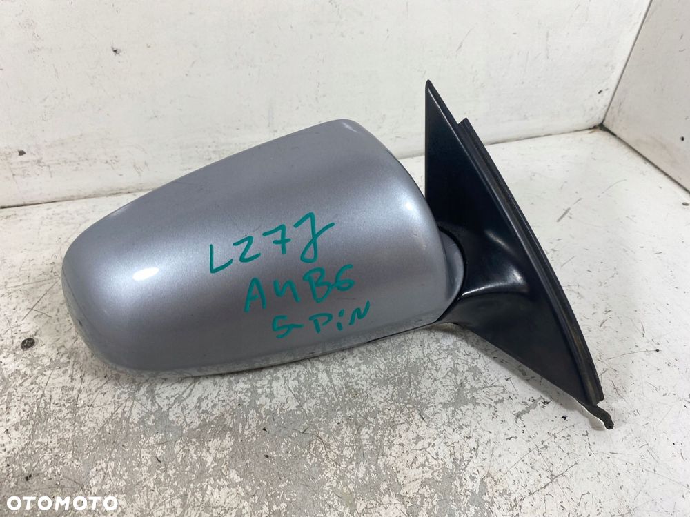 lusterko prawe audi a4 b6 lz7j 5 pin - 1