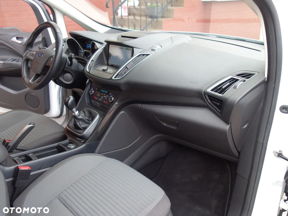 Ford C-MAX 1.5 TDCi Start-Stop-System Titanium - 20