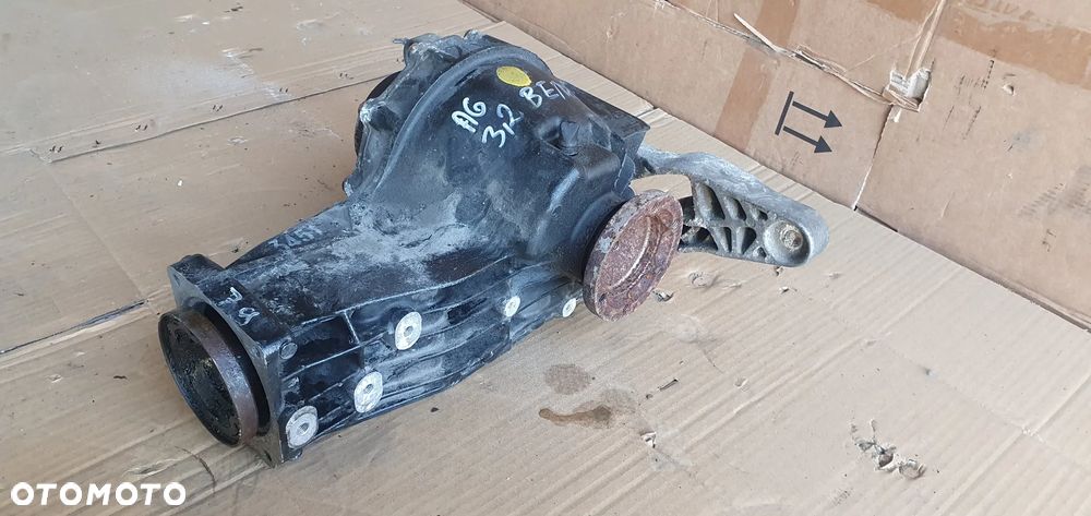 Most dyfer dyferencjał tył Audi A6 C6 3.2 FSI HCC 4F0599287 - 2