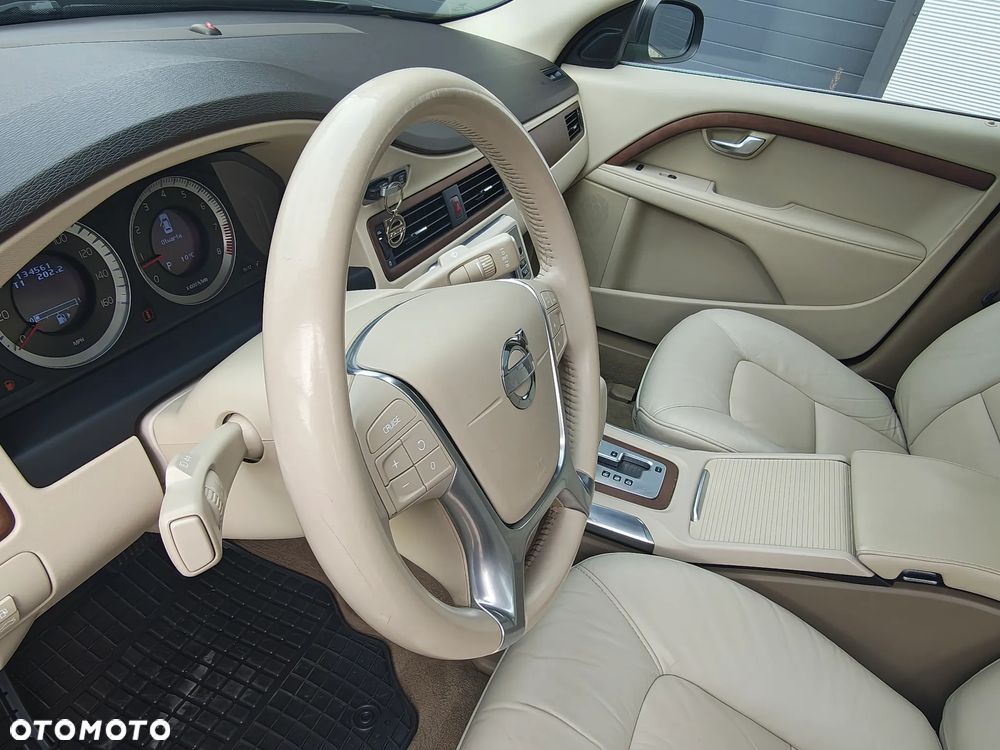 Volvo S80 - 19