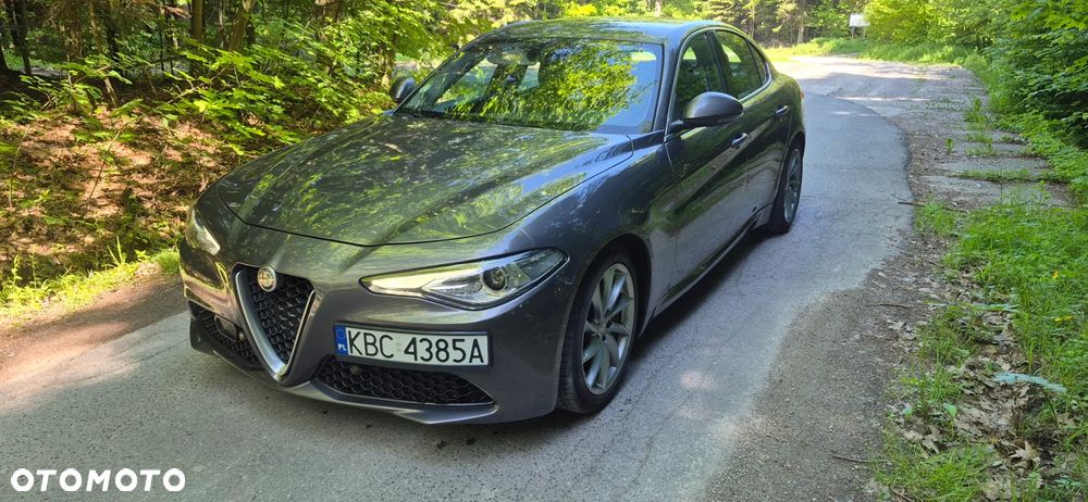 Alfa Romeo Giulia 2.2 D Turbo - 1