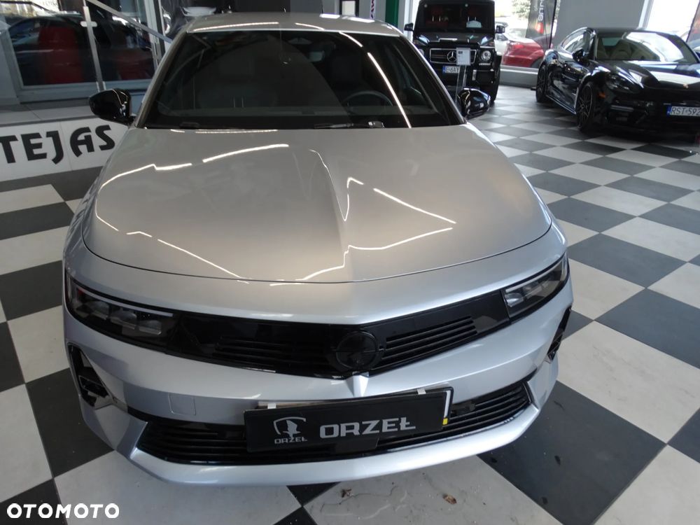 Opel Astra 1.5 D Automatik Ultimate - 20