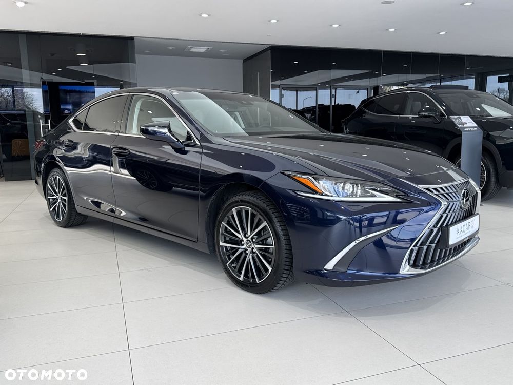 Lexus ES - 6