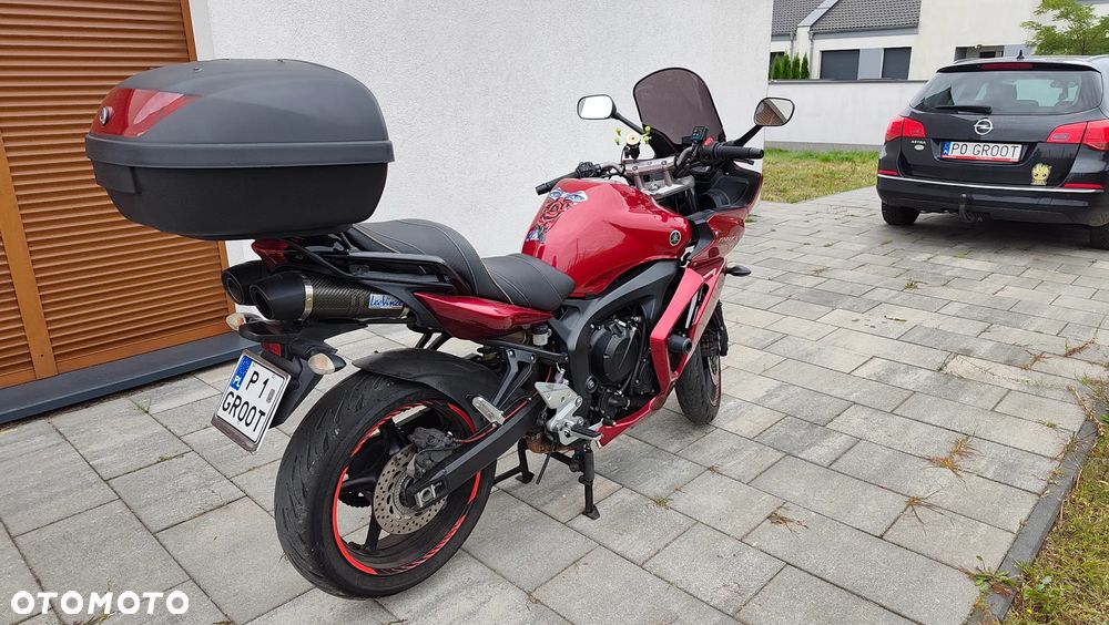 Yamaha FZ6 - 4