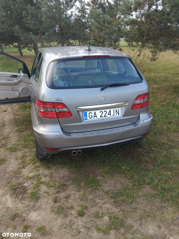 Mercedes-Benz Klasa B ver-200 - 2