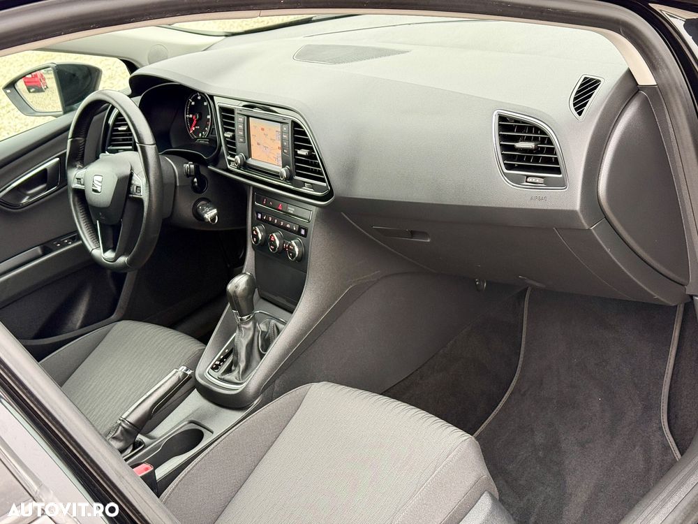 Seat Leon ST 2.0 TDI DPF DSG Style - 8