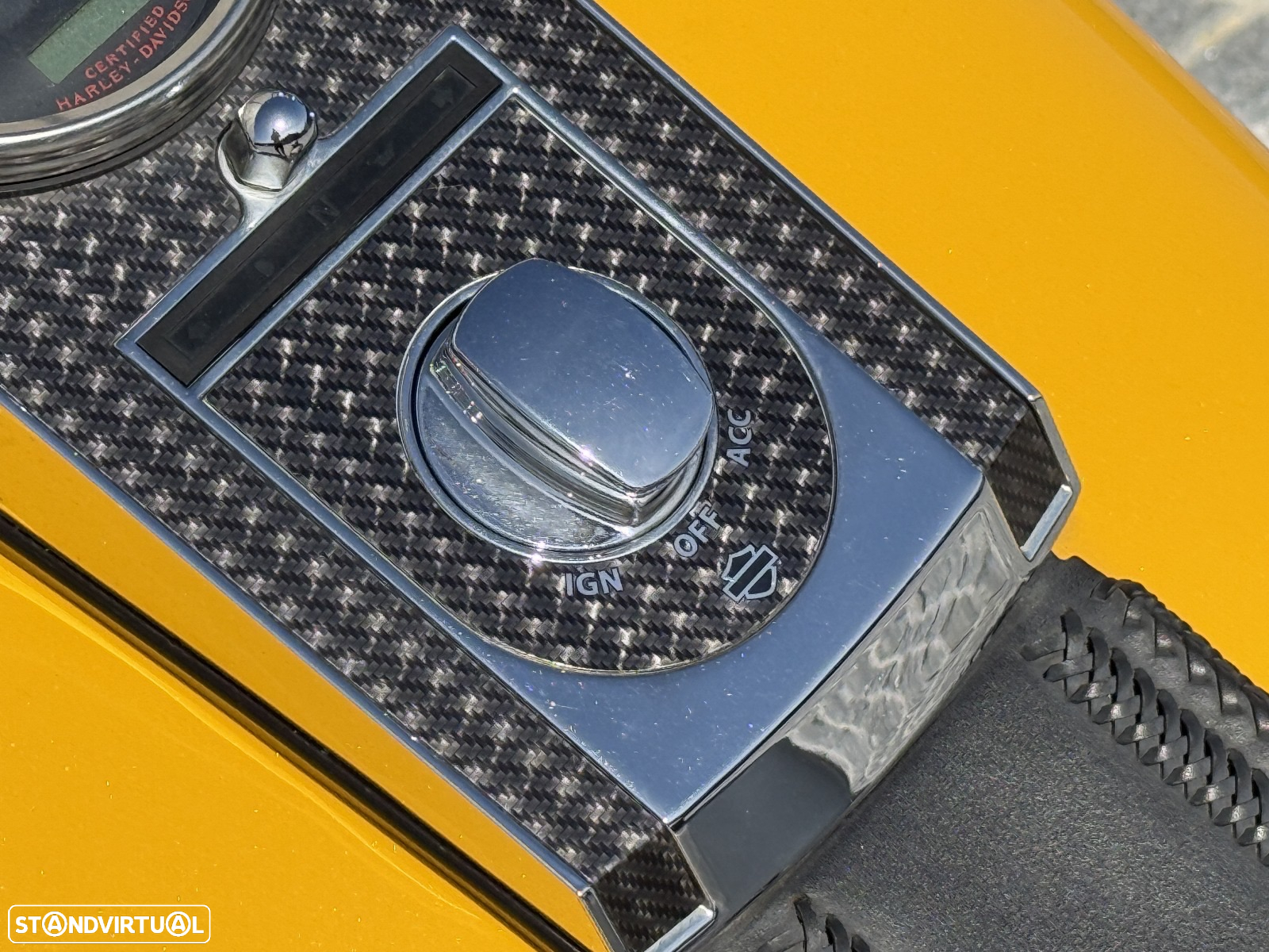 Harley-Davidson Fat Boy Fatboy FLSTF 1450 Edição Yellow Pearl - 22