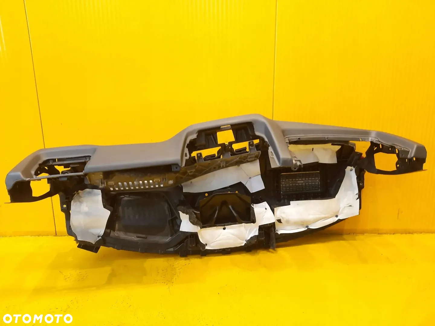 BMW X5 G05 G06 G07 DESKA KONSOLA - 6