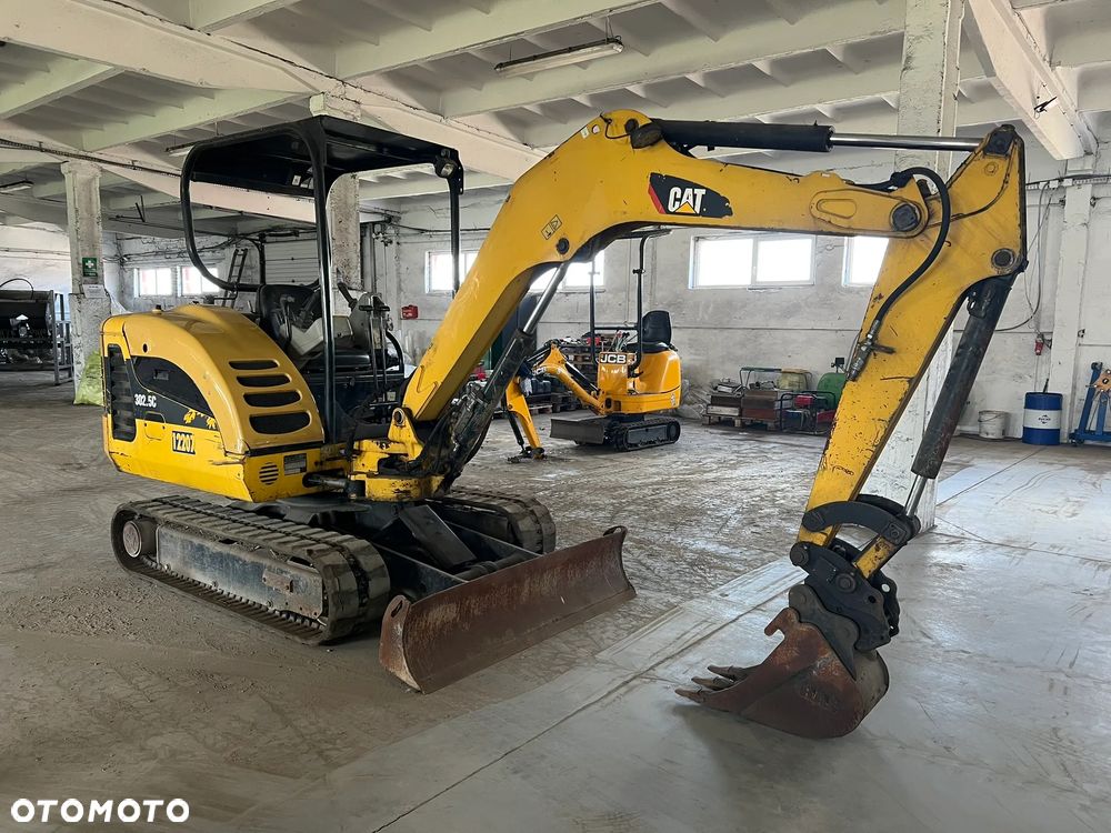 Caterpillar 302.5C - 7