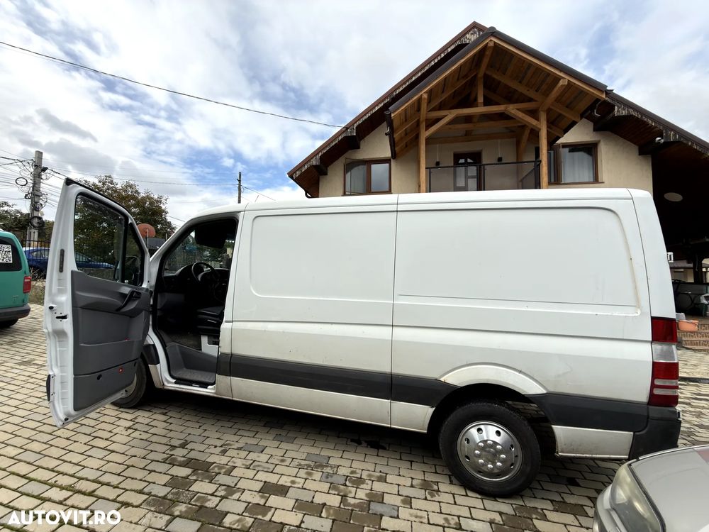Mercedes-Benz Sprinter - 10