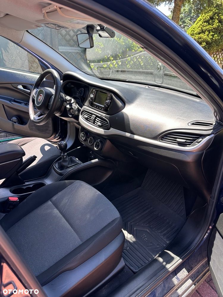 Fiat Tipo 1.4 16V Easy - 21