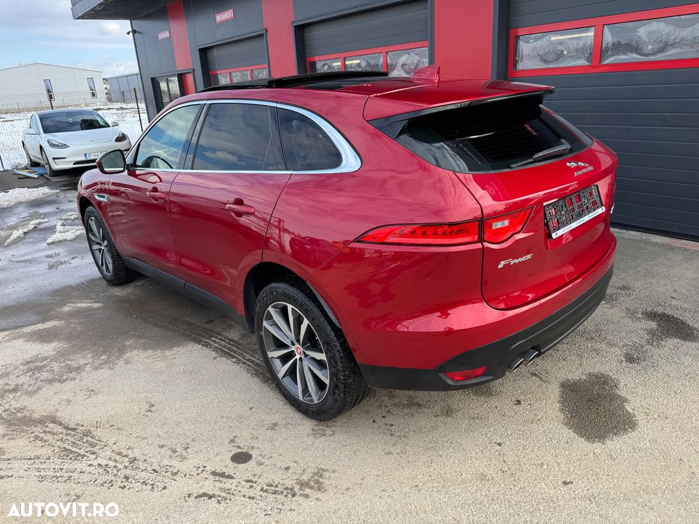 Jaguar F-Pace 20d AWD Aut. Prestige - 2
