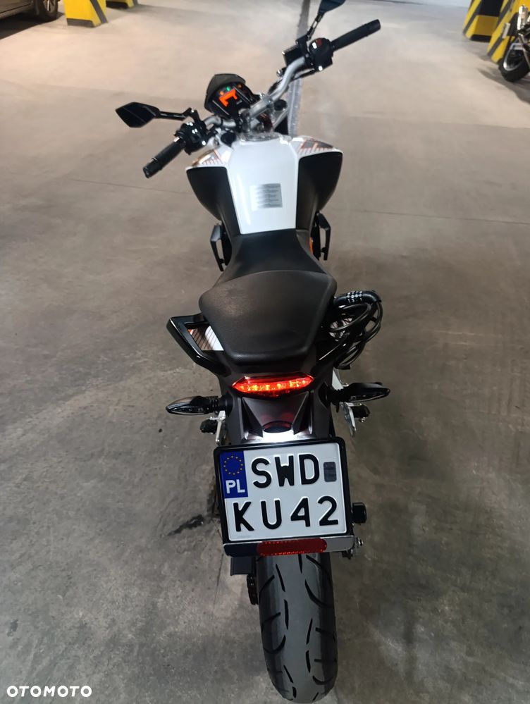 KTM Duke - 18