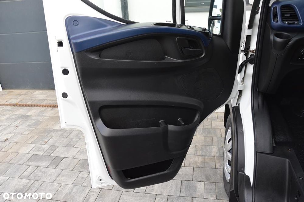 Iveco Daily - 23