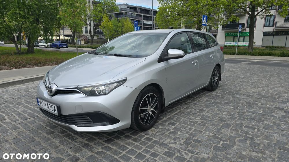 Toyota Auris 1.4 D-4D Active - 2