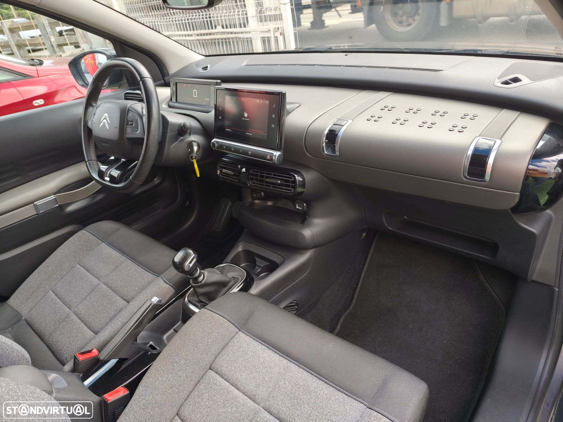 Citroën C4 Cactus 1.2 PureTech Feel Pack - 30