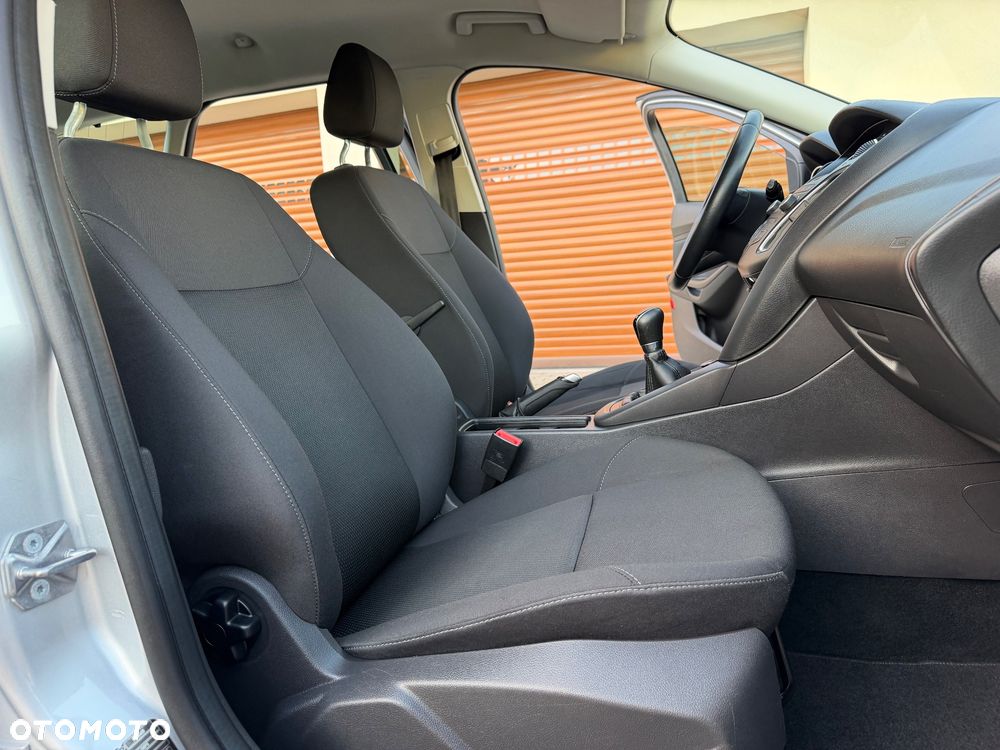 Ford Focus - 29