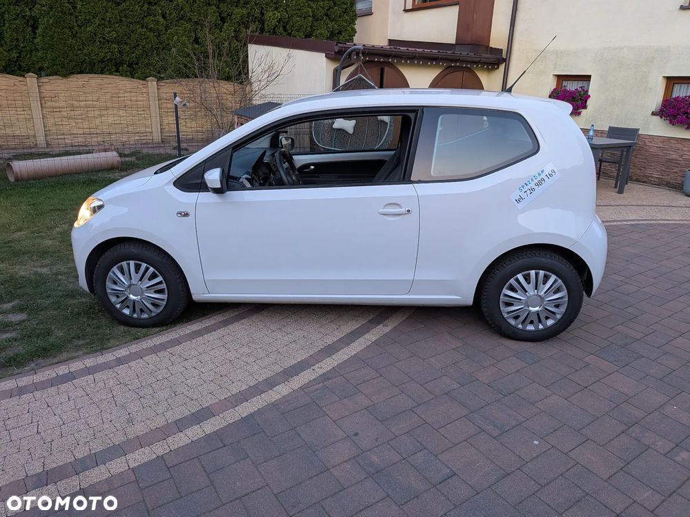 Volkswagen up! white - 28