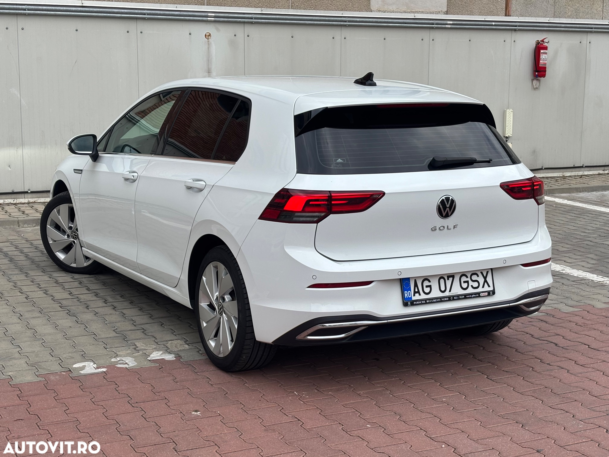 Volkswagen Golf 2.0 TDI DSG Style - 21