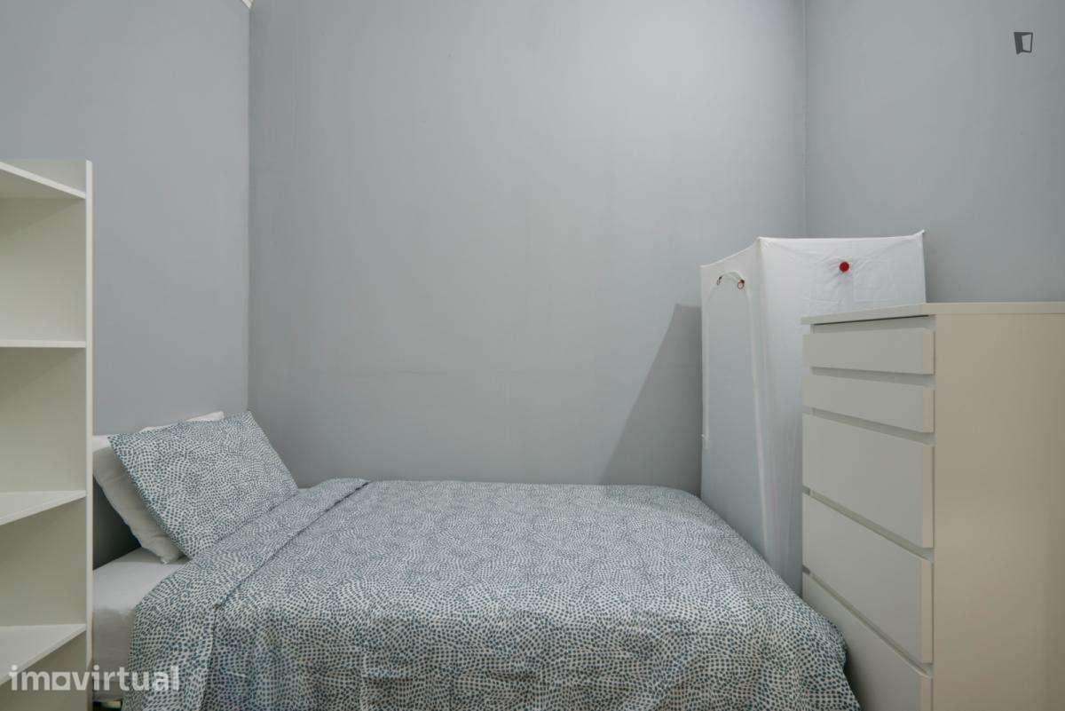 Quarto - localizado em Saldanha Lisbon - Grande imagem: 3/15