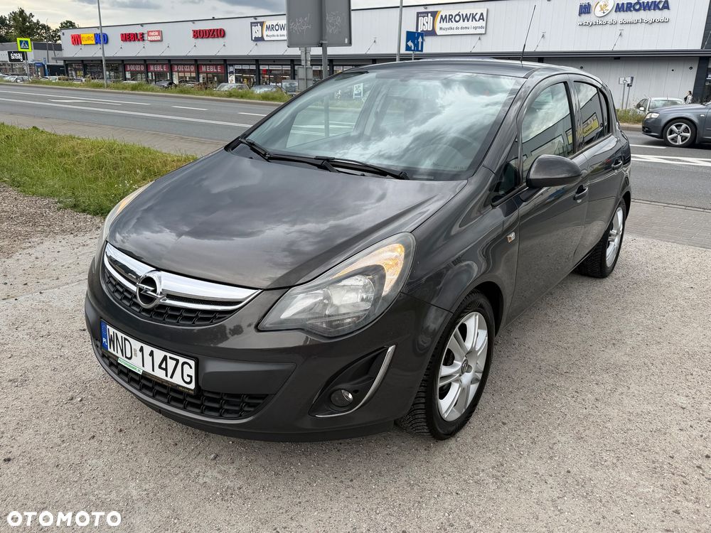 Opel Corsa 1.2 16V Cosmo - 1
