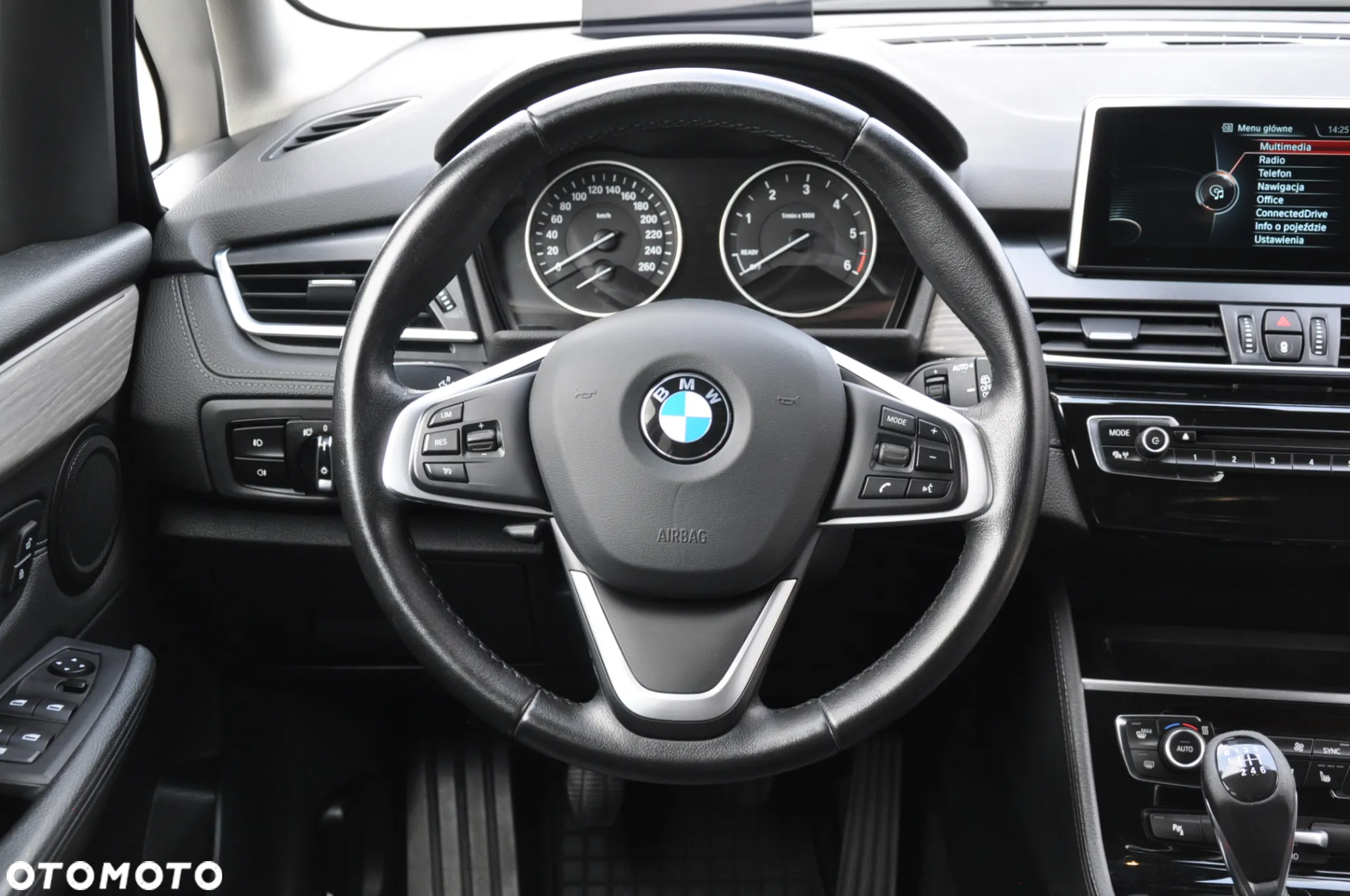 BMW Seria 2 216d Luxury Line - 27