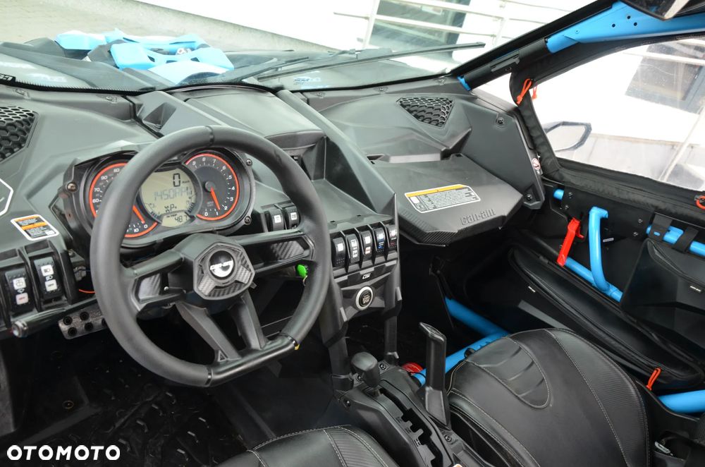 Can-Am Maverick - 12