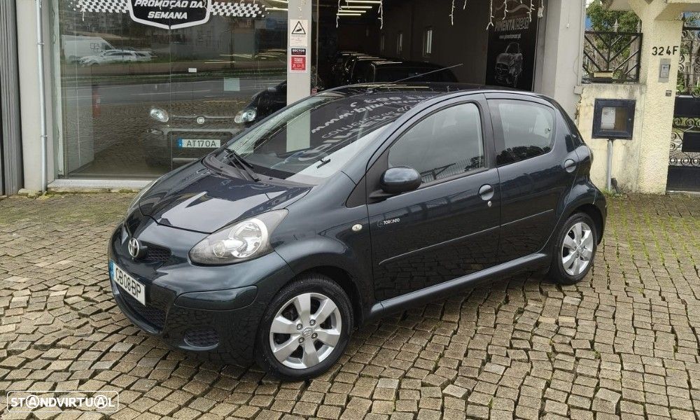 Toyota Aygo 1.0 - 1
