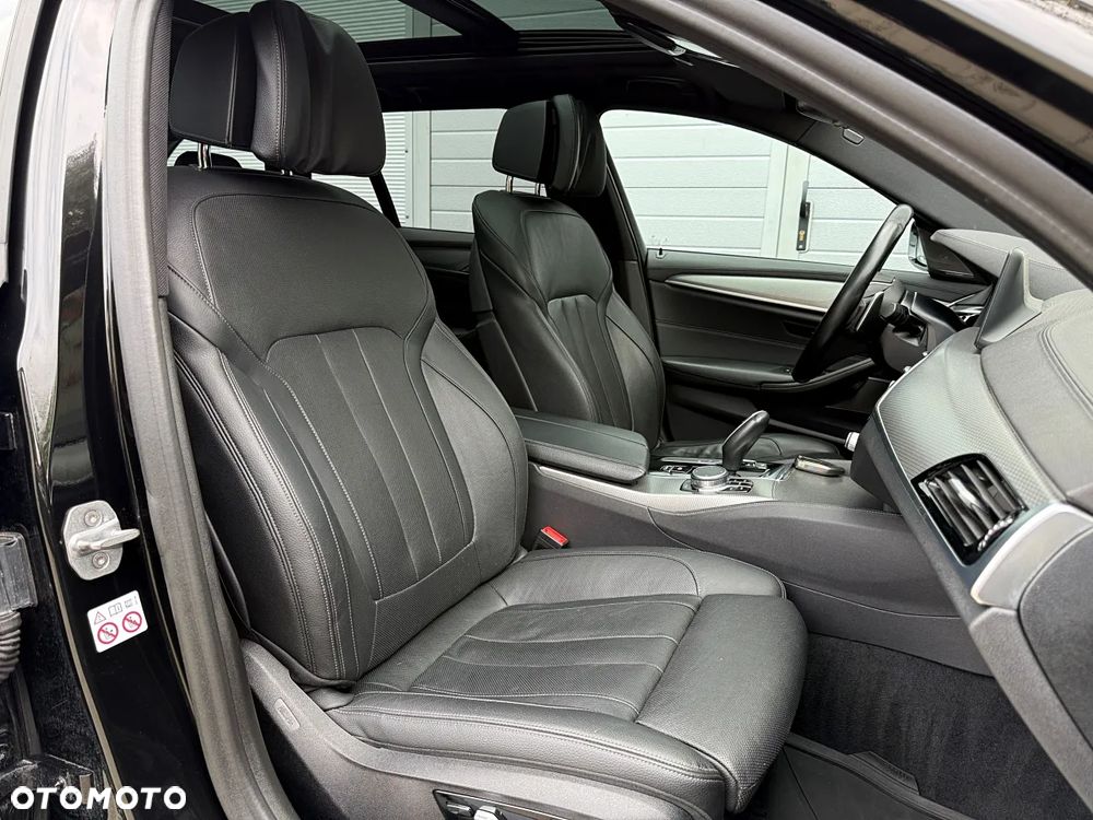 BMW Seria 5 540i xDrive GPF M Sport sport - 14